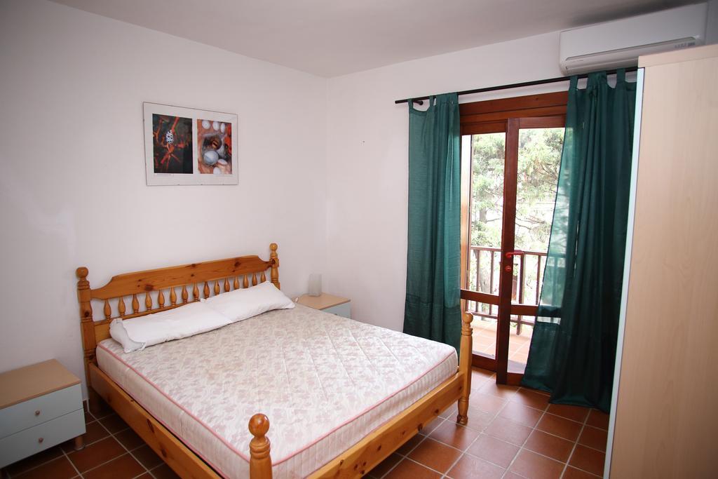 Appartamenti Ideal Isola Rossa Extérieur photo