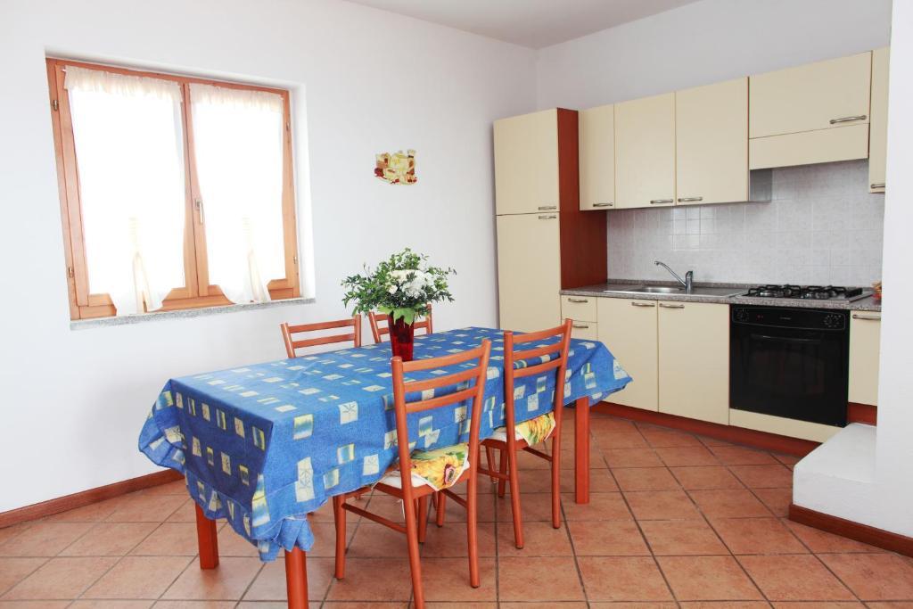 Appartamenti Ideal Isola Rossa Extérieur photo